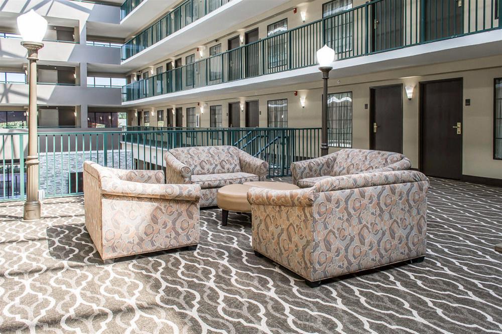 Comfort Suites Near Potomac Mills Woodbridge Exterior foto