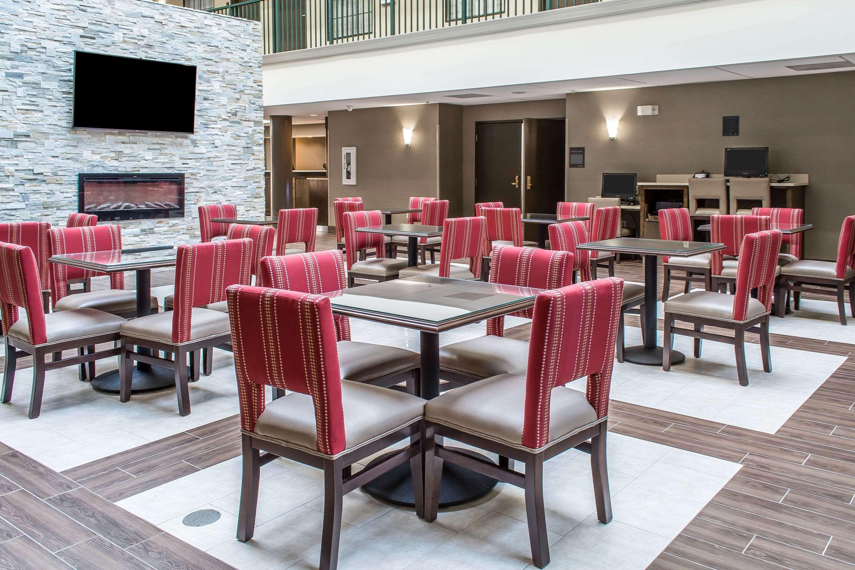Comfort Suites Near Potomac Mills Woodbridge Exterior foto